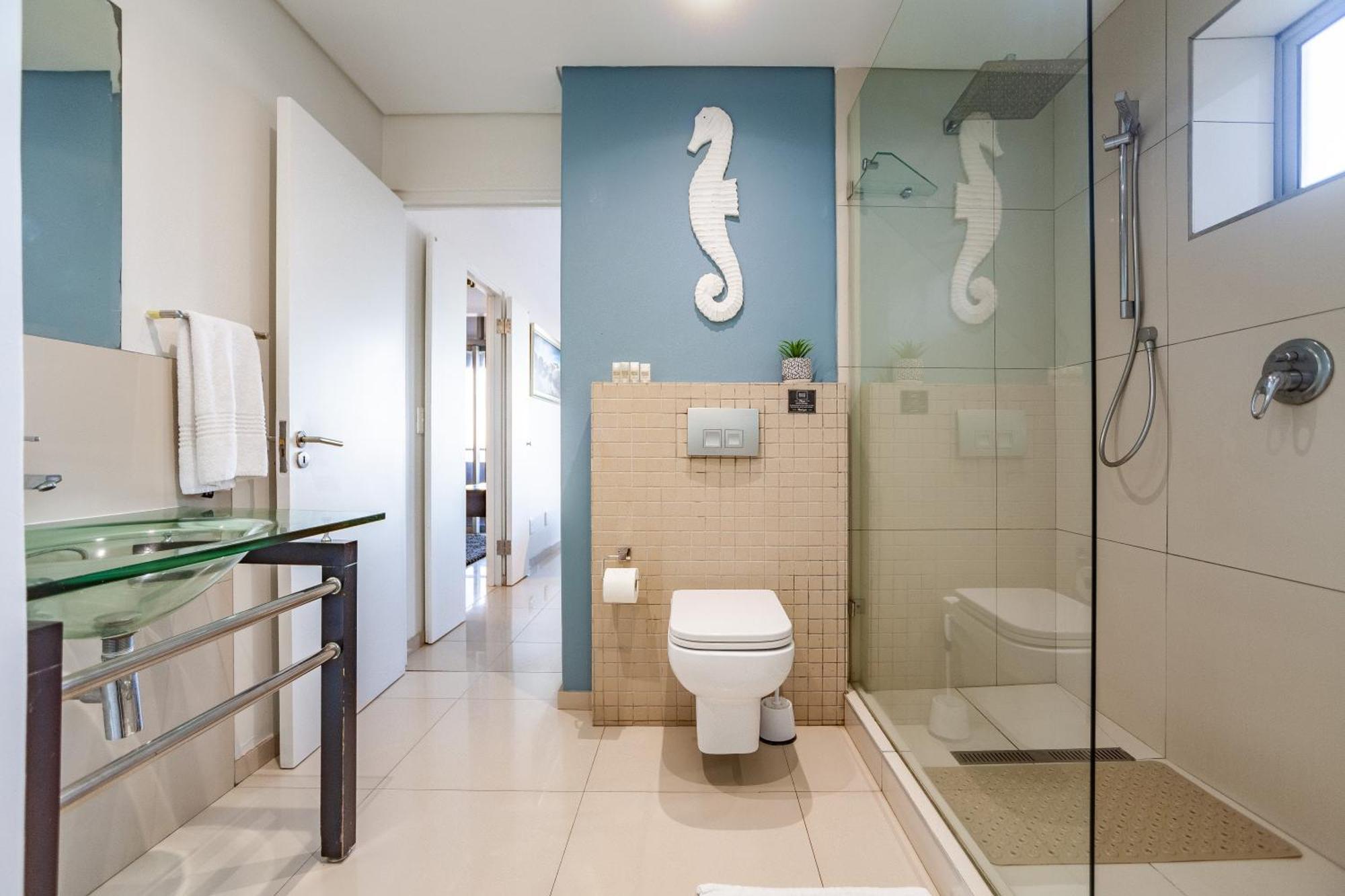 Modern Beachfront With Ocean Views - Infinity G9, Blouberg, Cape Town Bloubergstrand Exterior photo