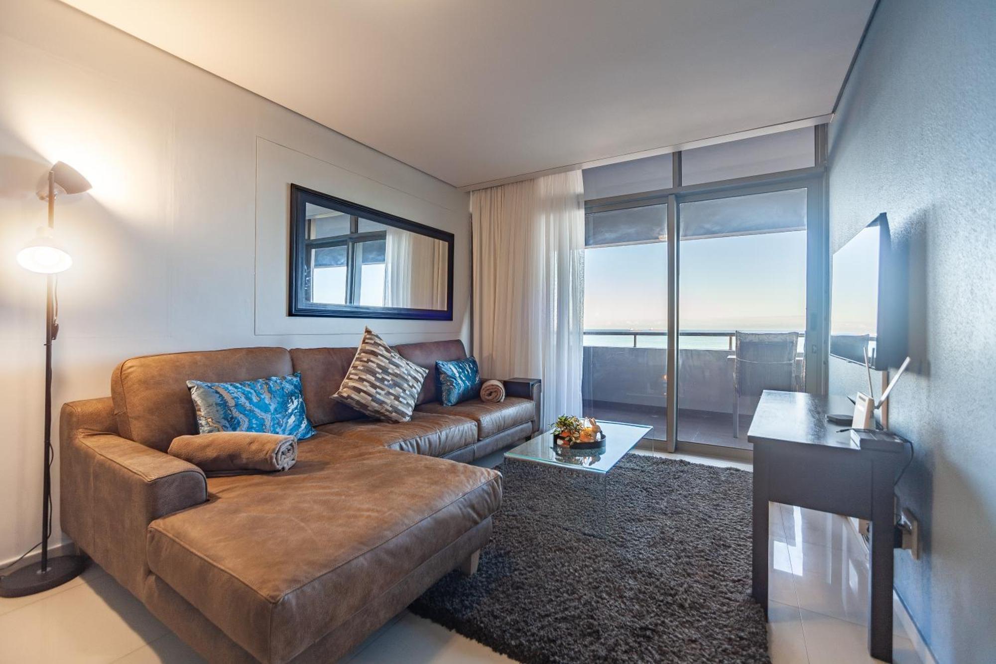 Modern Beachfront With Ocean Views - Infinity G9, Blouberg, Cape Town Bloubergstrand Exterior photo